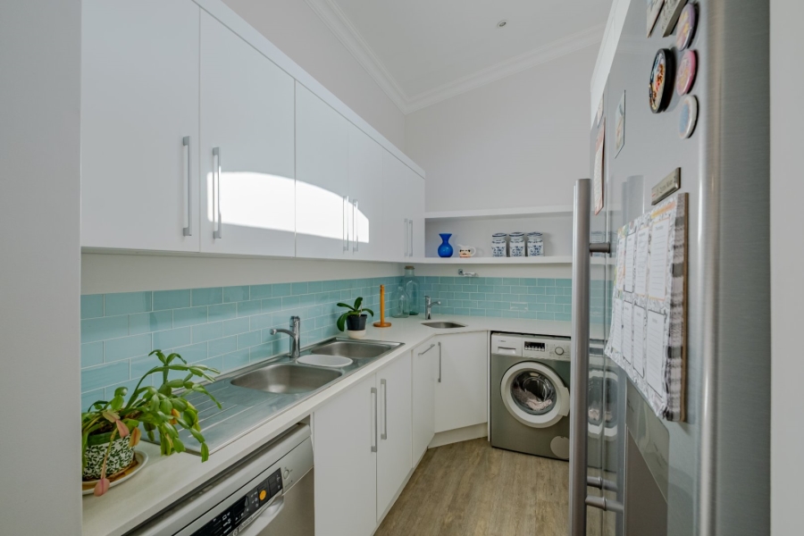 3 Bedroom Property for Sale in Chanteclair Western Cape